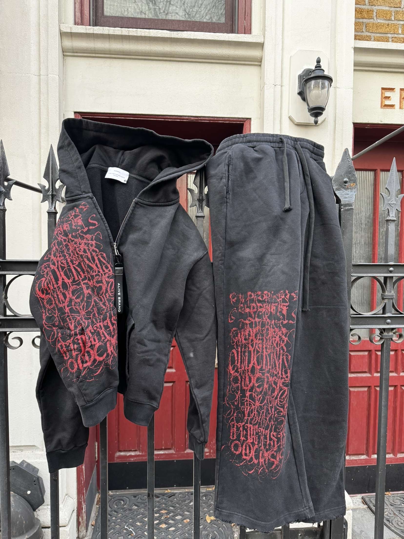 Old Crisis Marca Hoodie